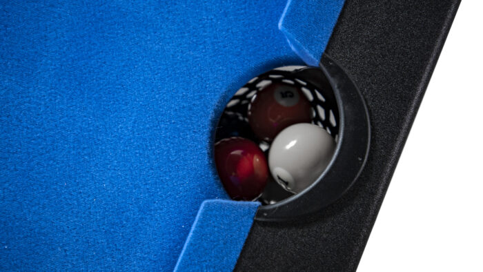 Outdoor Pool Table - Image 6